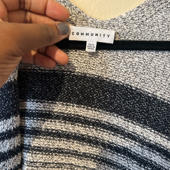 Aritzia commented ionic small cotton cape…. - Picture 3 of 9